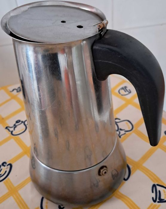 Cafeteira para café moído
