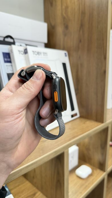 Apple Watch Ultra 2 Black Titanium  100% battery