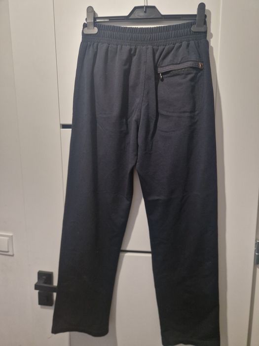 Dresy Adidas S szeroka nogawka