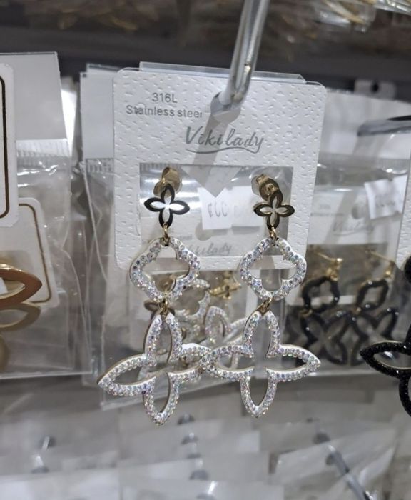 Kolczyki białe lilki