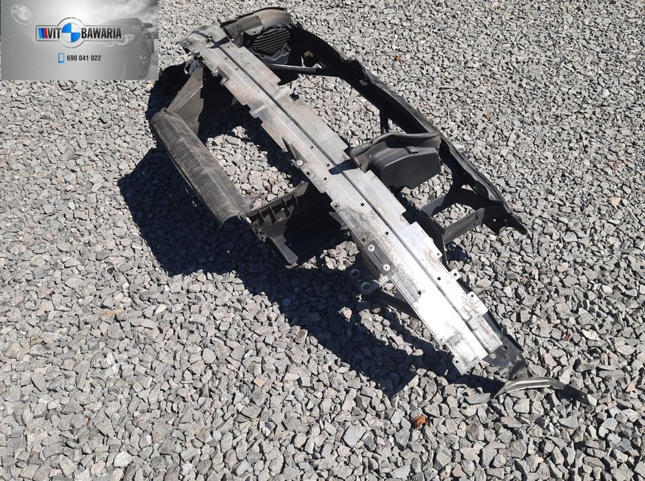 Kompletny pas przedni BMW E60