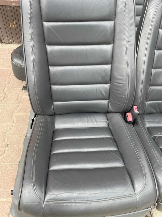 Fotele Volkswagen Touareg 7L skóra boczki kanapa