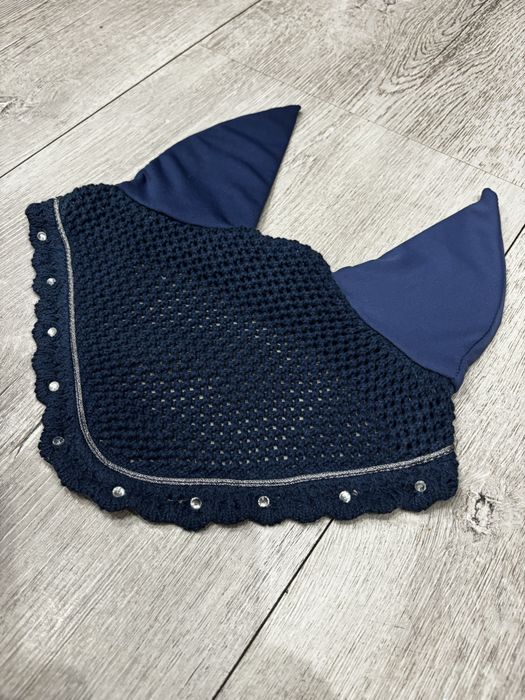 Uroczy nausznik dla konia w rozmiarze Pony