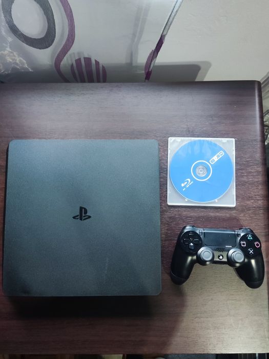 PS4 Slim 1TB FW 11.02 Desbloqueada