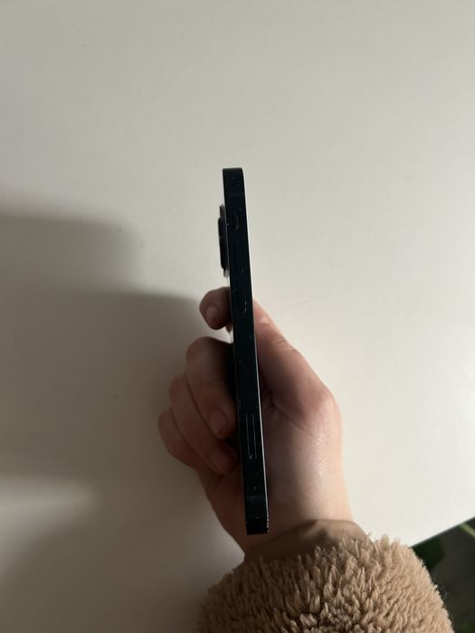 Sprzedam iPhone 13 mini Stan dobry bez blokad,