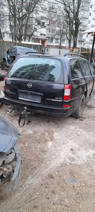 В розборі по запчастинах опель омега б opel omega b