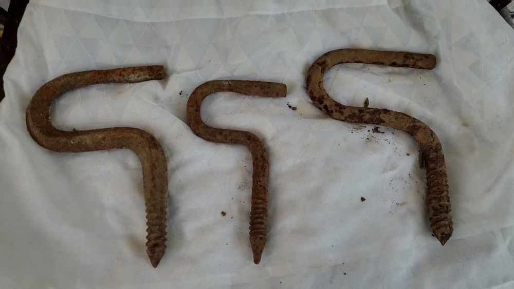 Замки Защелки Ручки Петли дверные - оконные СССР