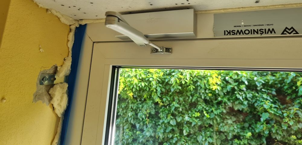 Drzwi aluminiowe dwuskrzydłowe białe  2 pary