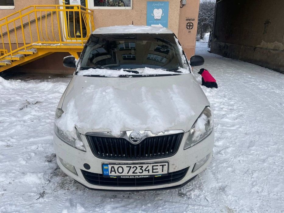 Продам шкоду фабію 2014 року