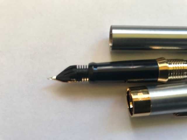 Pióro wieczne Sheaffer Sagaris Srebrny Metallic GT