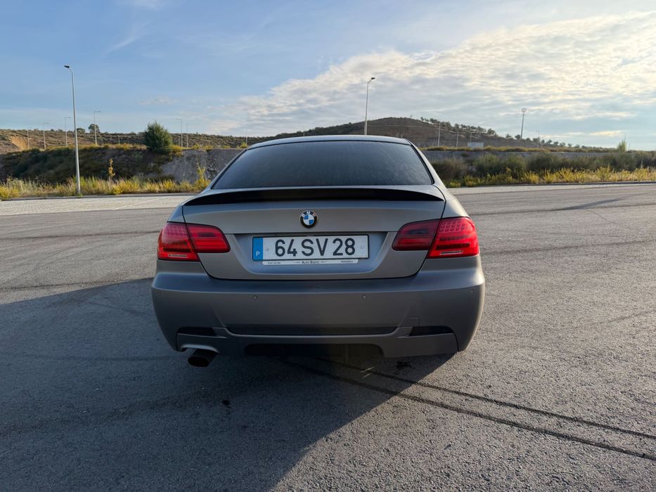BMW e92 coupé 320 D Frozen grey bmw individual original