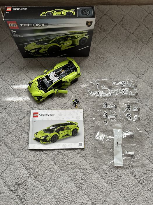 Lego Technic 42161 - Lamborghini Huracán Tecnica