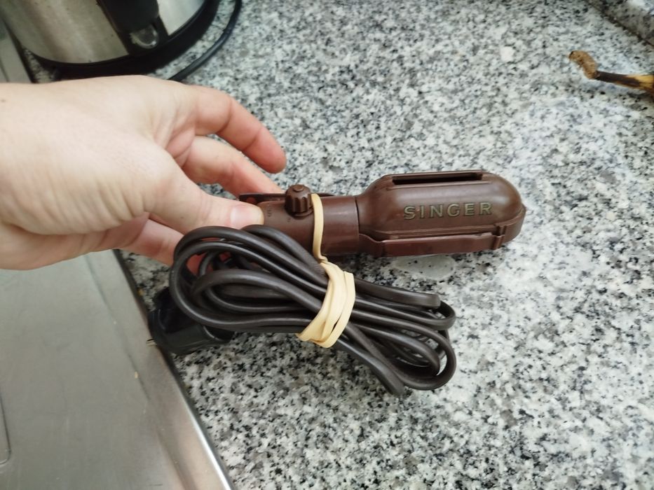 Gambiarra de máquina de costura