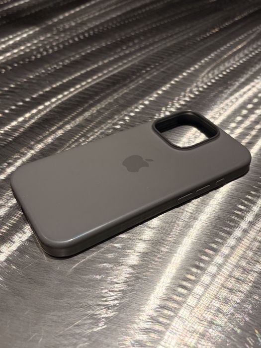 Etui Apple iPhone 16 Pro - Stone Gray