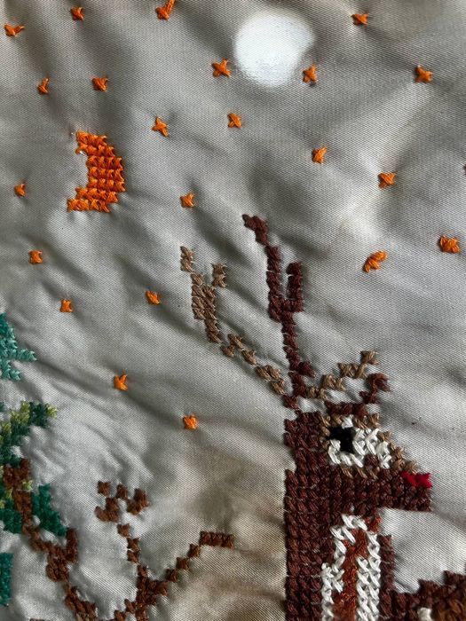 Картина стародавня вишита