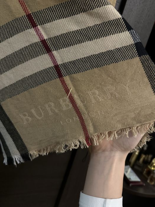шарф Burberry 100% кашемір