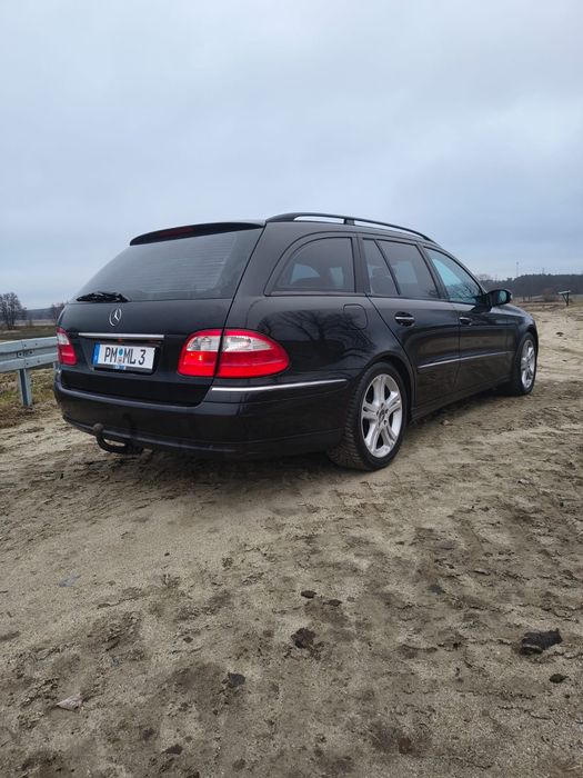 Mercedes-Benz E500 4MATIC Z NIEMIEC