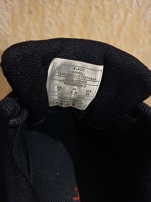 Трекинговые кросовки  Merrell на мембране зимние с утеплителем.