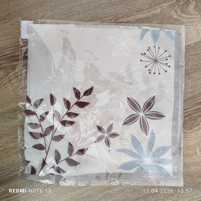 Jedwabna apaszka Wittchen nowa