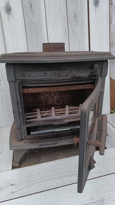 Kominek żeliwny, piec wolnostojący