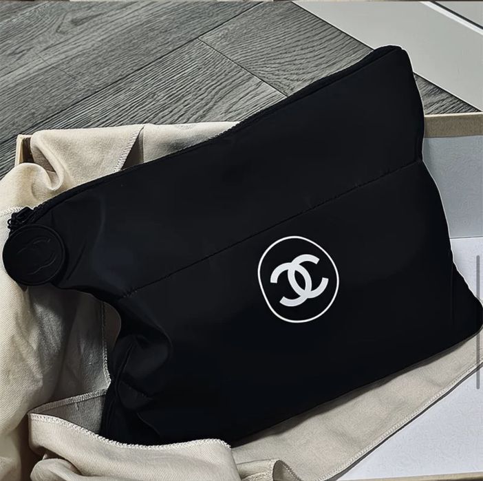 Косметичка chanel