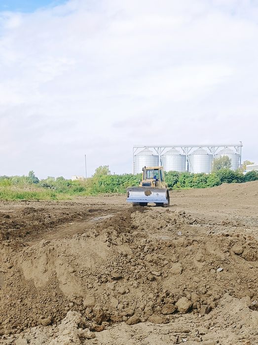 Spycharka spych koparka Niwelacja  równanie