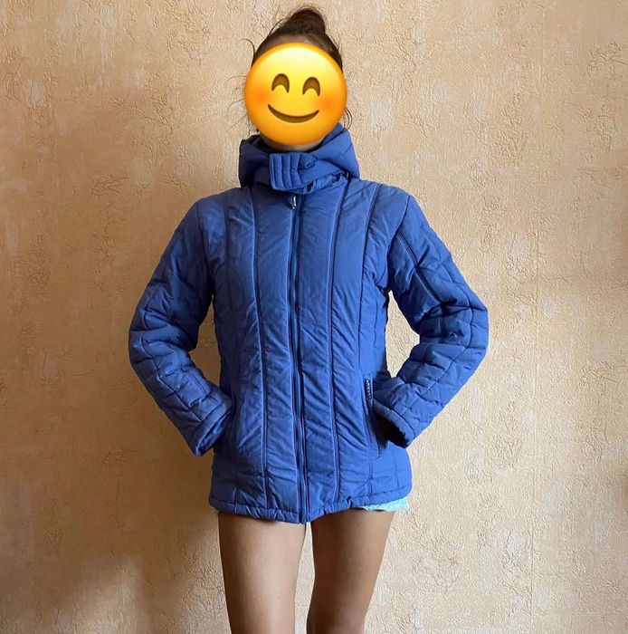 Зимова жіноча куртка Armani Jeans розмір М
