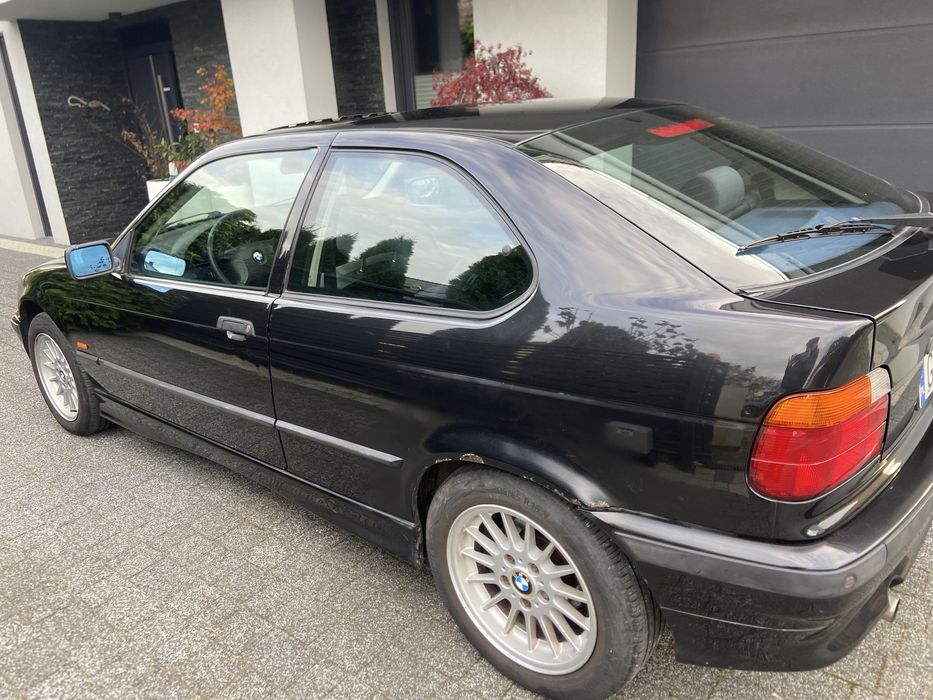 BMW E36 COMPACT 316i 1.9L 2000.r