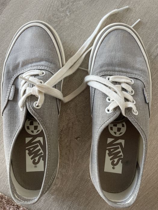 Ténis Vans cinzento 37