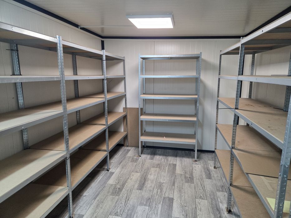 Stabilne regały 110cmx50cmx200cm