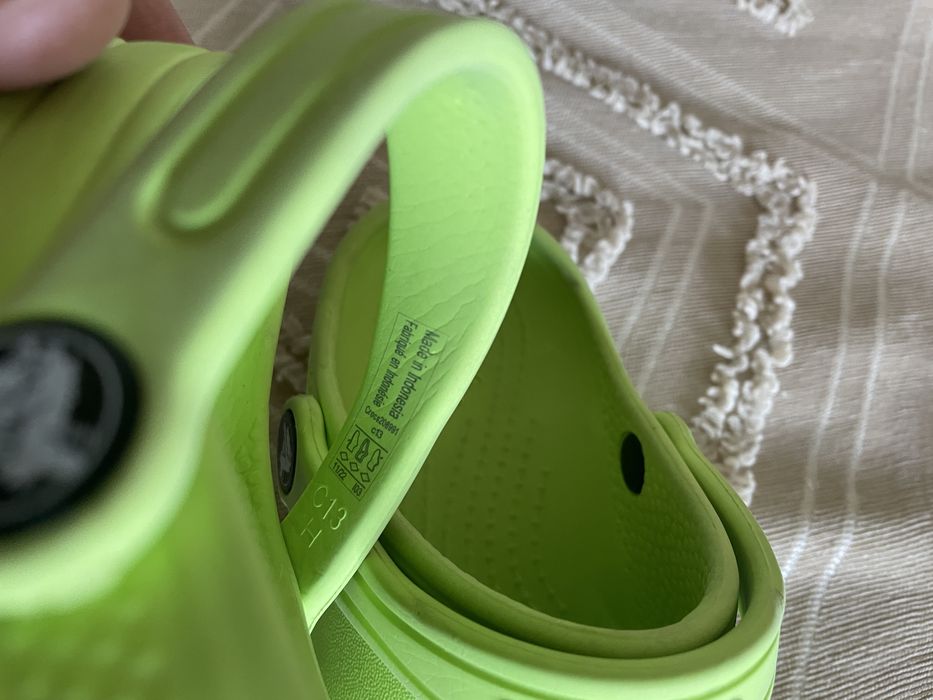 Дитячі сандалі crocs