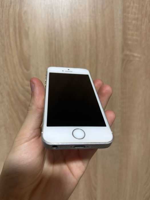 iPhone SE 1. 16 Gb