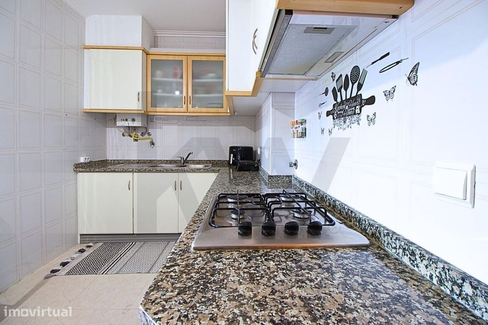 Apartamento T2 com Terraço Privativo, no Centro de Ovar