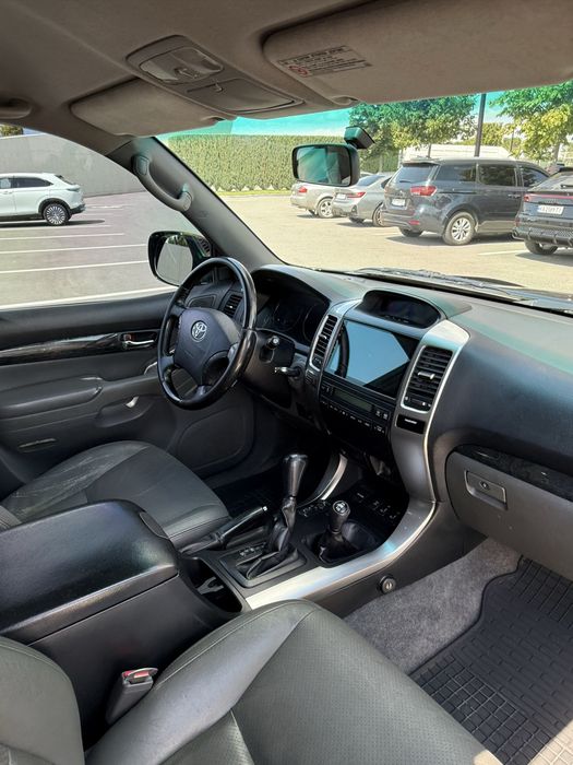 Toyota Land Cruiser Prado 120