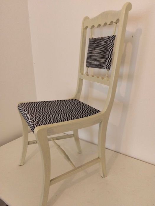 Cadeira antiga para quarto