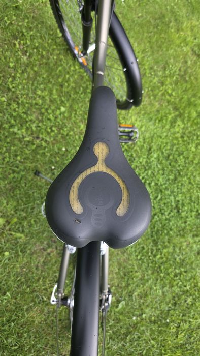 Rower trekkingowy B'Twin Riverside 28" Shimano Altus aluminiowy
