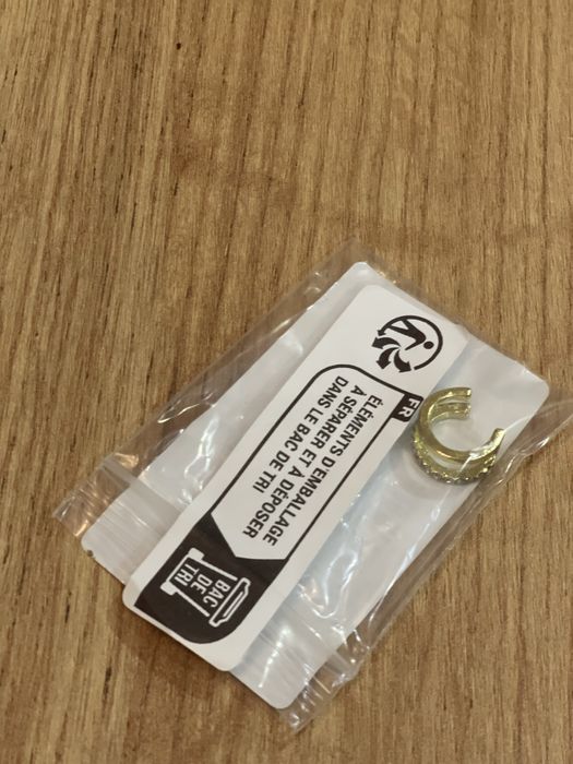 Кафа . Нова . Сережка . Кафа з камінням