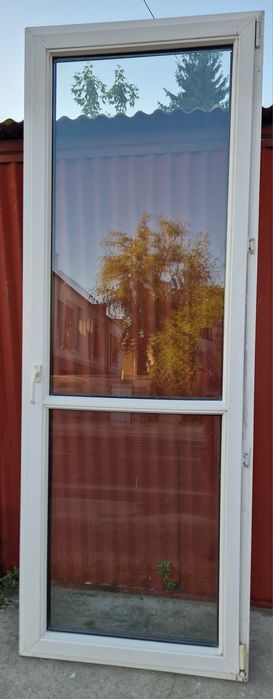 Drzwi balkonowe pcv