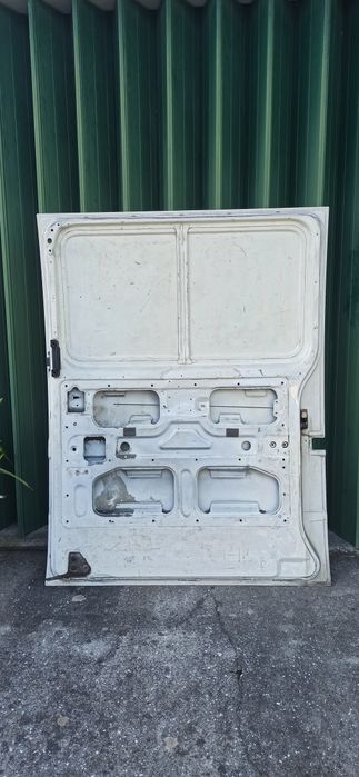 Porta lateral Ford Transit 120