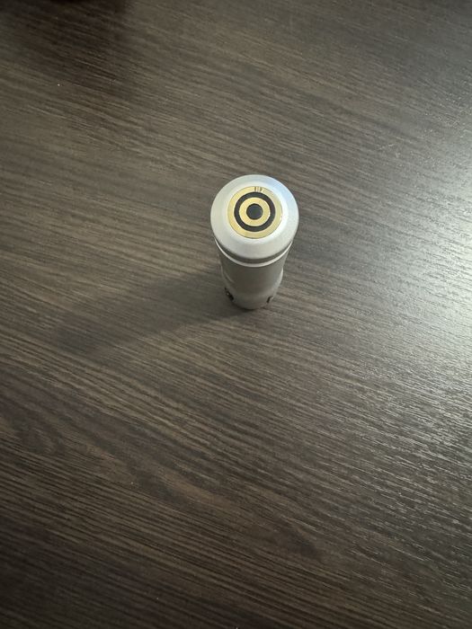 Фонарик RIVIAN , стан нового