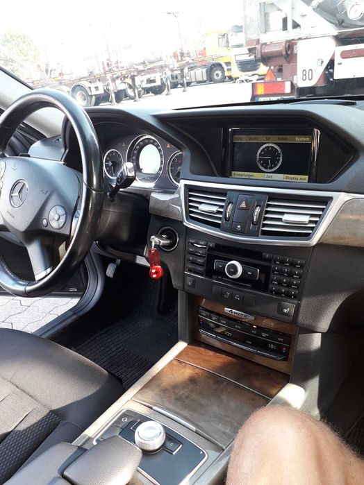 Mercedes-Benz E 350 r.2010