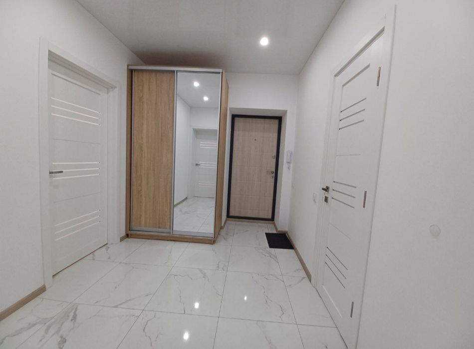 Здається простора 2х км квартира!!!