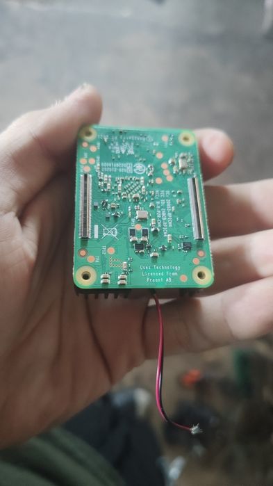 Raspberry Pi Compute Module 4 (CM4) 4GB RAM / 32GB eMMC + Wi-Fi