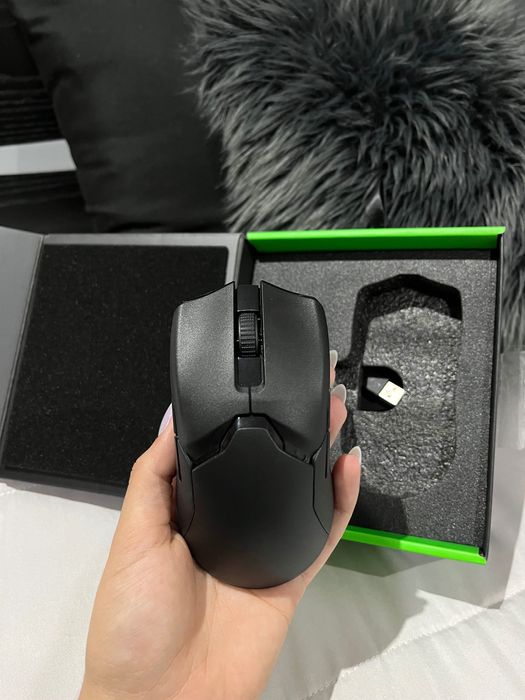 Razer Viper Ultimate Mouse64283958622593123