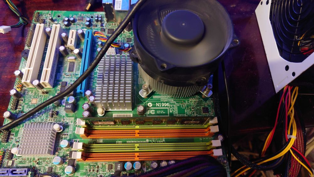 Acer mg43m e6500 s775 ddr3 2gb