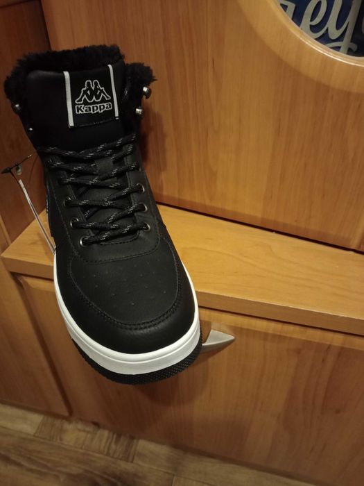 Sprzedam buty zimowe damskie