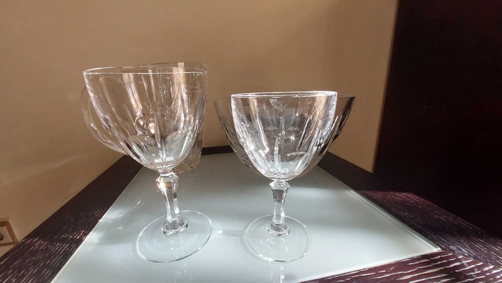 Serviço de copos, jarro e taça de cristal, novo