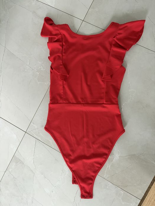 Czerwone body damskie