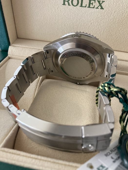 Rolex Sea-Dweller Red 126600