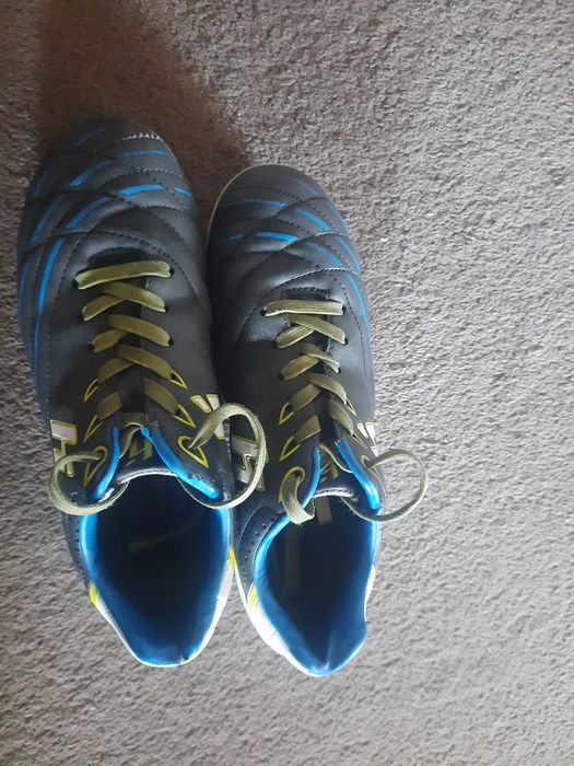 Korki buty sportowe
